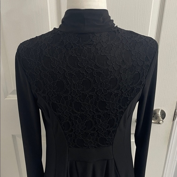 Joseph Ribkoff Elegant Fitted Black Cover Up Jacket Long Sleeves Lace Back Sz 10 - Picture 5 of 12